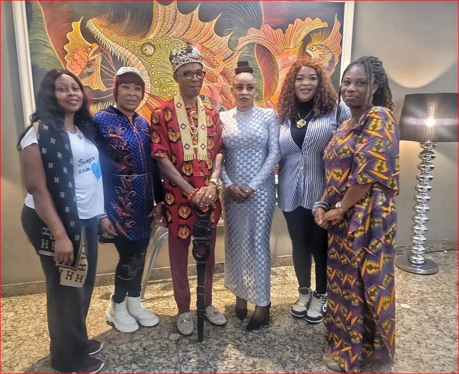 igbo women meeting majesty 1